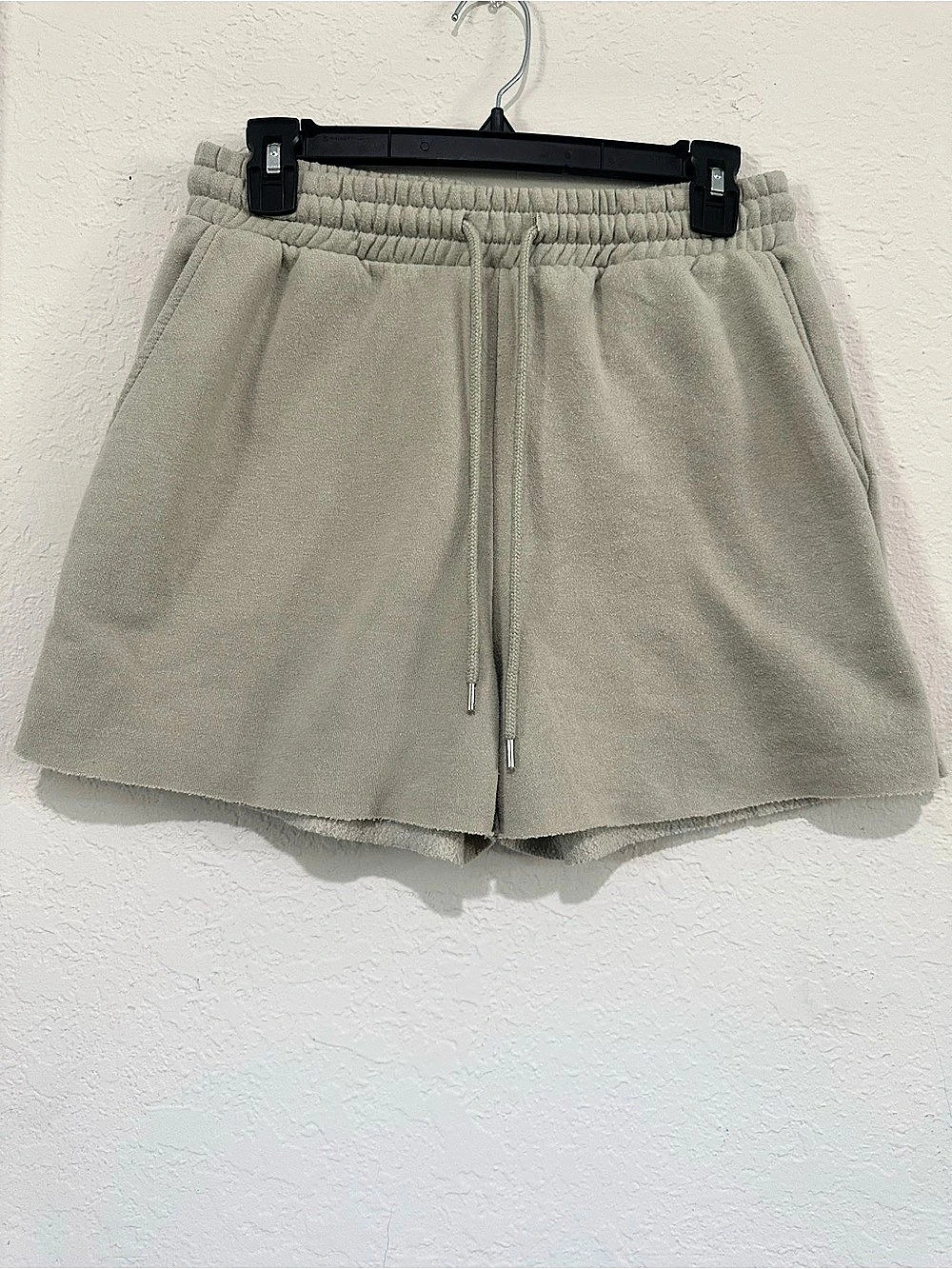 FOREVER 21 Sweatshorts Green